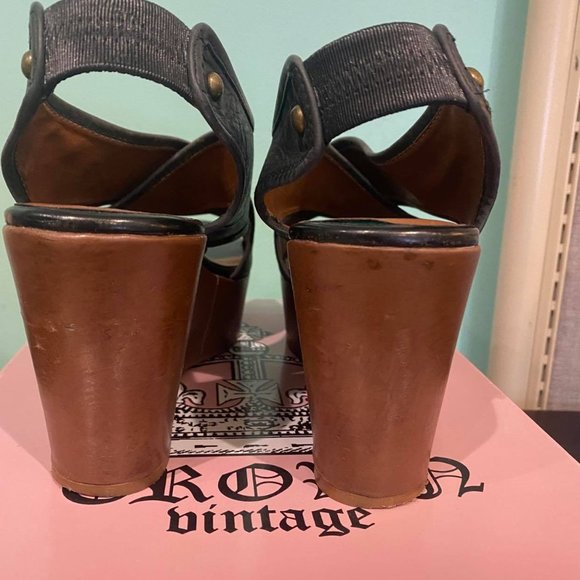 CROWN VINTAGE Black leather Wedge Slip On Open Toe - Picture 3 of 11